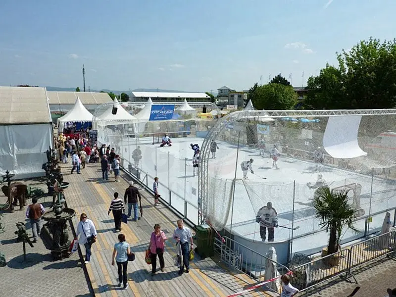 Hokej na lodzie syntetycznym